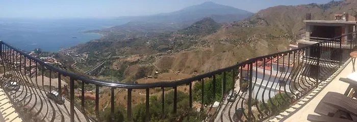 住宿加早餐酒店 贝亚维斯塔之家住宿加早餐旅馆 3*